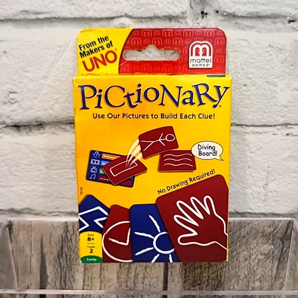 Mattel Games Pictionary Multiplayer Card Game Family/Adults/Kids/Teams - NIB/NWT